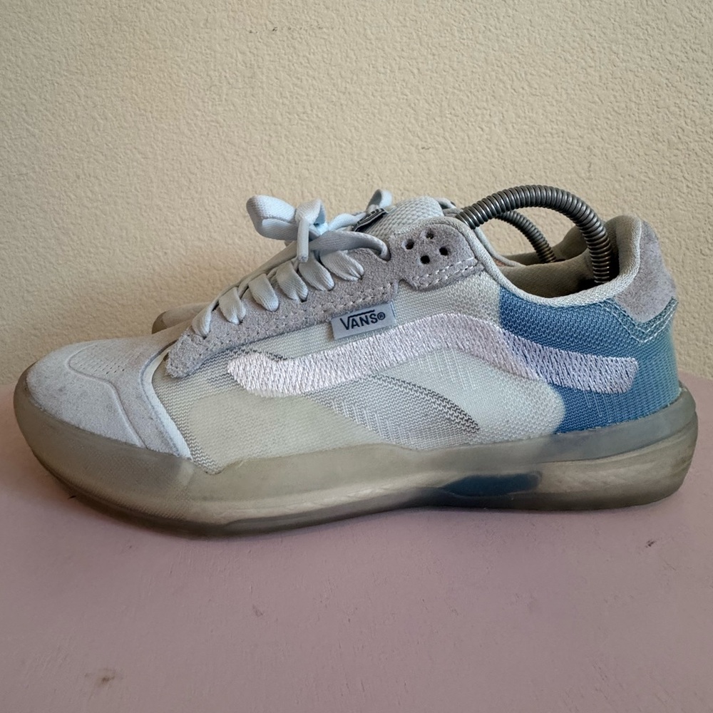 Vans Evdnt Ultimate Waffle Light Gray and Blue Casual Sneakers Womens size 7